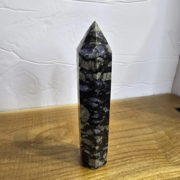 QUE SERA Crystal Tower - Picture 3 of 3